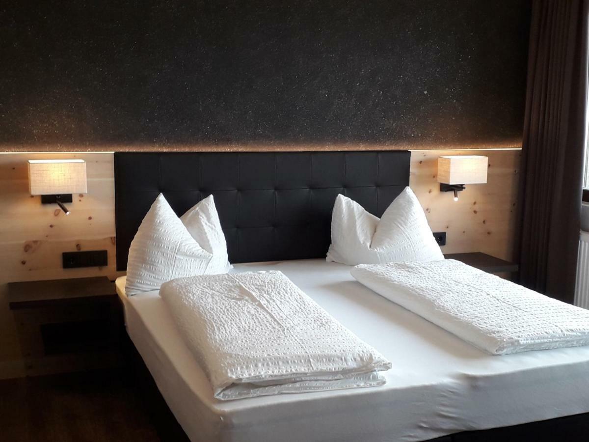 Hotel Zum Tiroler Adler Kültér fotó
